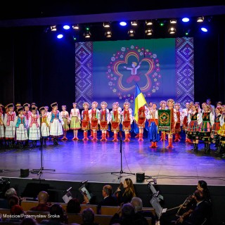 "Polskę i Ukrainę łączy sztuka"   koncert z udziałem grup młodzieżowych Zespołu Pieśni i Tańca Świerczkowiacy - Fot: Przemysław Sroka