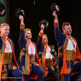 Koncert jesienny Zespołu Pieśni i Tańca Świerczkowiacy - Fot: Przemysław Sroka